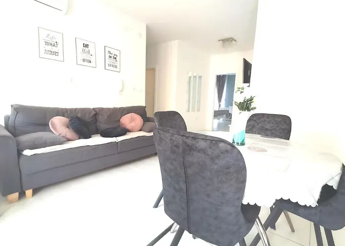 Residential Lejlighed Split